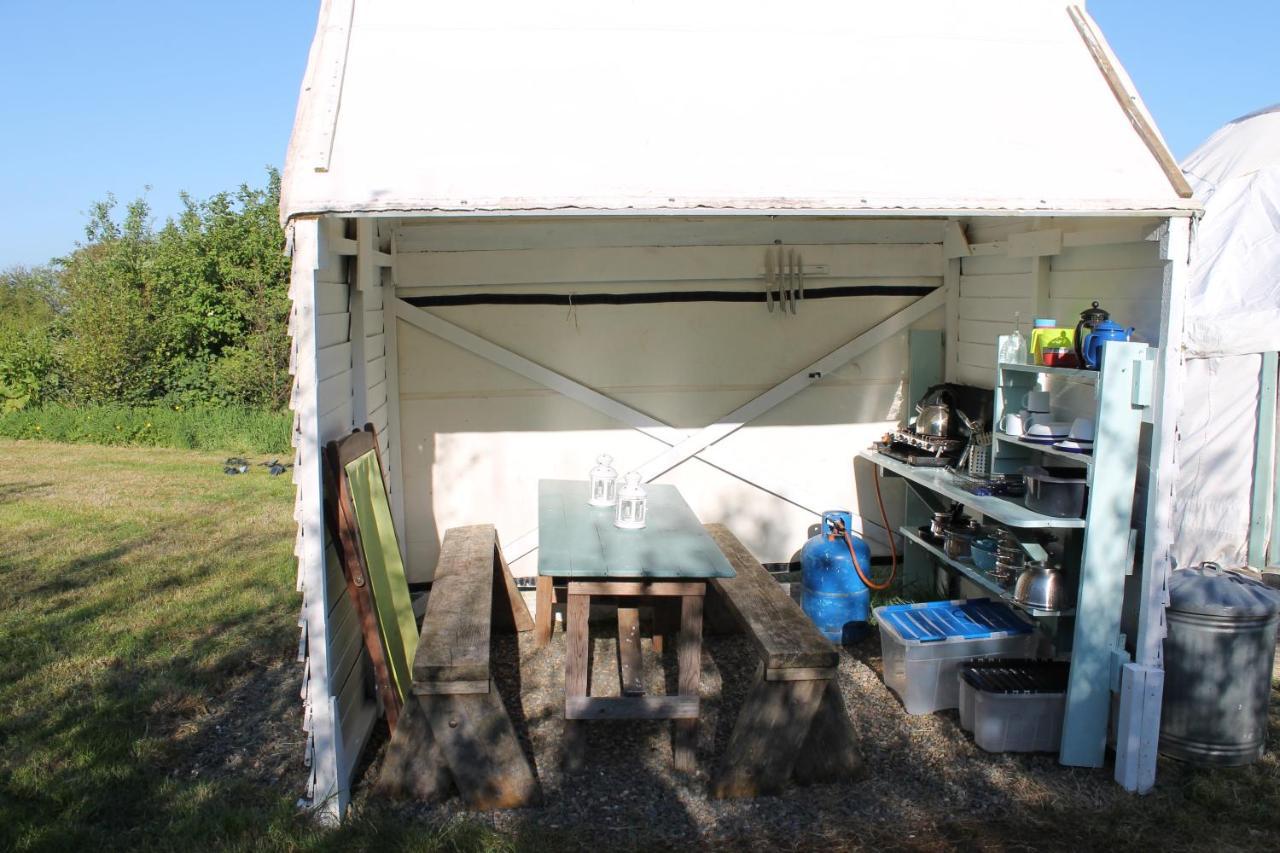 Mill Haven Place Glamping Yurt 3 ハバーフォードウェスト エクステリア 写真